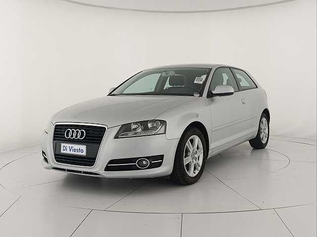 Audi A3 2ª serie 1.6 TDI CR F.AP. Young Edition