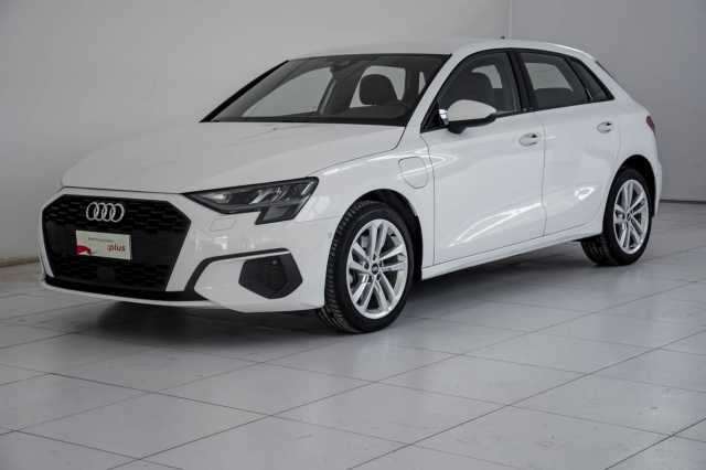 Audi A3 Sportback Sportback 40 TFSI-e 204 CV S tronic Business