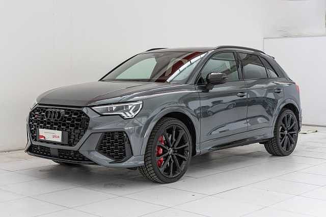 Audi RS Q3 quattro S tronic