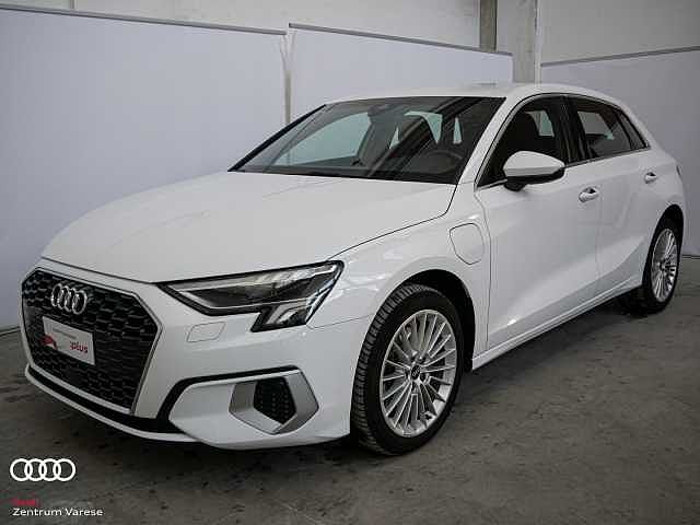 Audi A3 SPORTBACK 40 TFSI-E 204cv Stronic Advanced