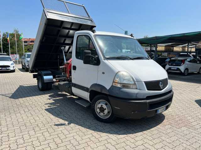 Renault Master cabina singola ribaltabile e gru da Peila .