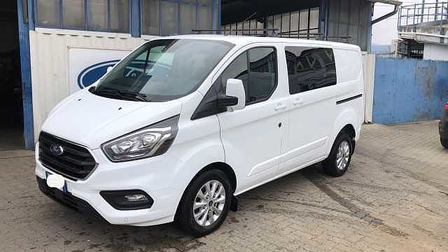 Ford Transit Custom Doppia Cabina L1H1 130 cv Hyb da Peila .