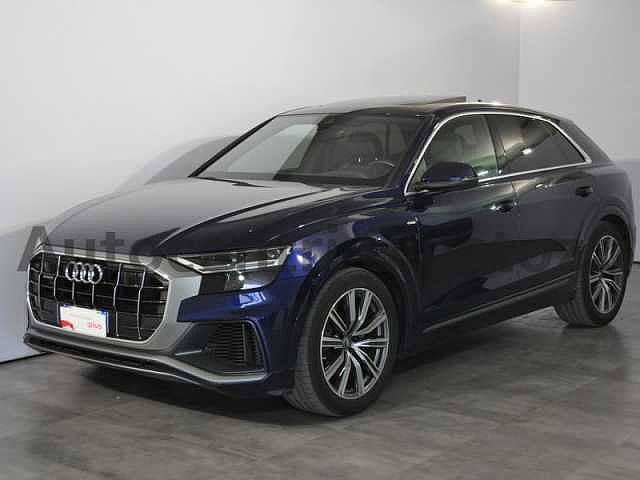 Audi Q8 50 3.0 tdi mhev quattro tiptronic