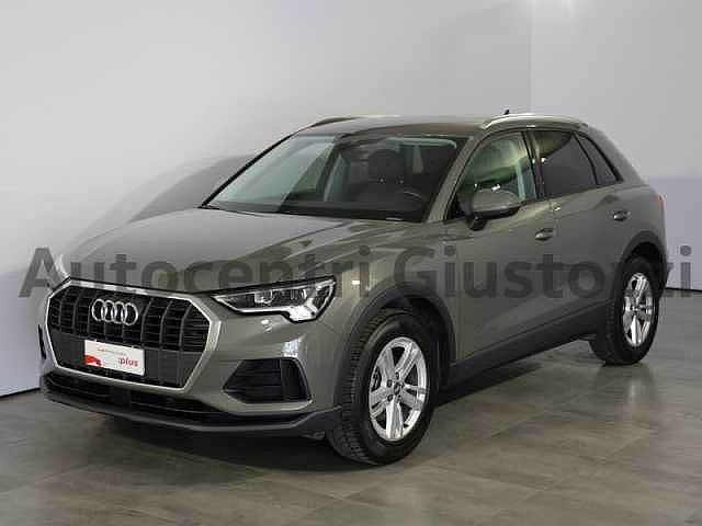 Audi Q3 35 1.5 tfsi business