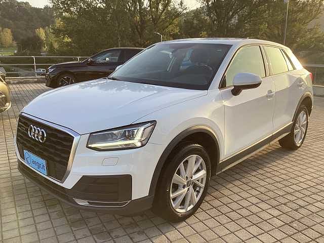 Audi Q2 2.0 TDI quattro S tronic Business