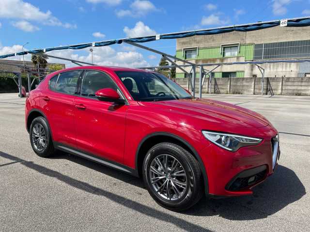 Alfa Romeo Stelvio 2.2 Turbodiesel 180 CV AT8 Q4 Business