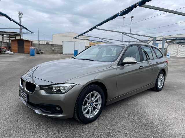 BMW Serie 3 Touring 318d xDrive Business Advantage