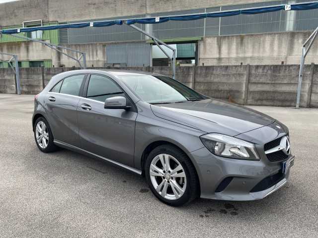 Mercedes-Benz Classe A A 180 d Automatic Sport