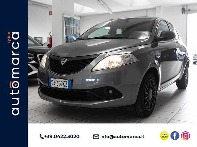 Lancia Ypsilon 3ª serie 1.2 69 CV 5 porte S&S Black and Noir