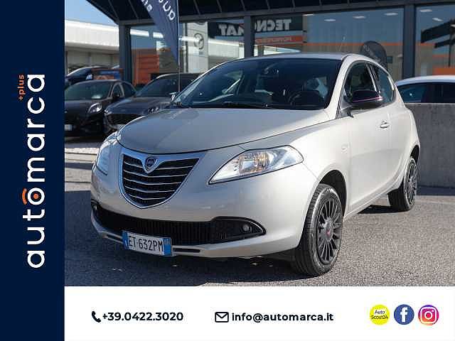 Lancia Ypsilon 3ª serie 0.9 TwinAir 85 CV 5 porte Metano Ecochic Elefantino