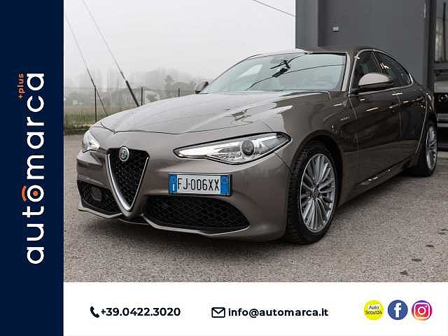 Alfa Romeo Giulia 2.2 Turbodiesel 210 CV AT8 AWD Q4 Veloce