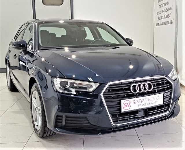 Audi A3 3ª serie SPB 1.6 TDI 116 CV S tronic Business da SPERTI VEICOLI