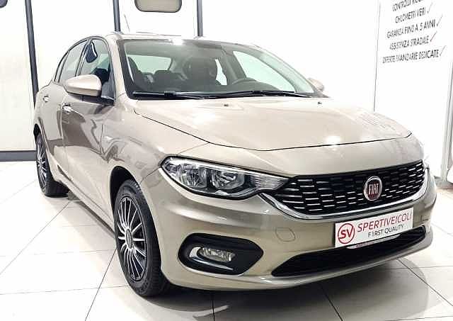 Fiat Tipo 1.4 5 porte Easy da SPERTI VEICOLI