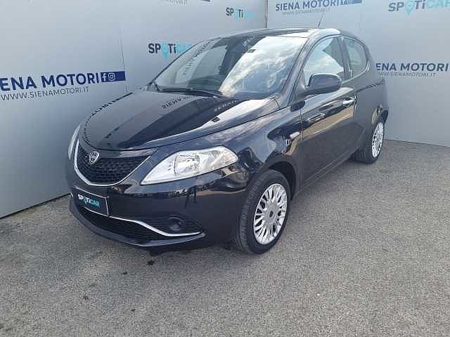 Lancia Ypsilon 1.2 69 CV 5 porte Gold da SIENA MOTORI SRL