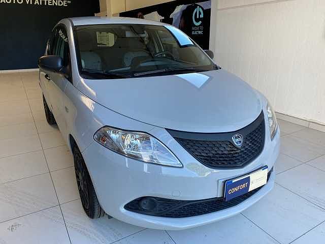 Lancia Ypsilon 3ª serie 1.2 69 CV 5 porte Elefantino Blu PER NEOPATENTATI