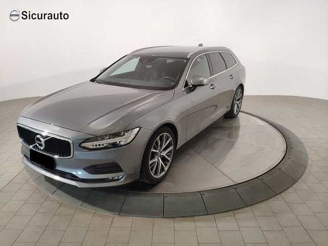 Volvo V90 D4 AWD Geartronic Momentum