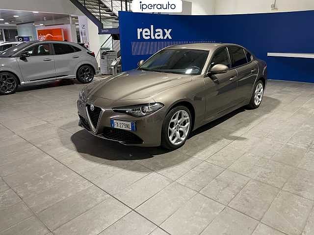 Alfa Romeo Giulia 2.2 t Executive 160cv auto