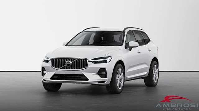 Volvo XC60 Mild Hybrid B4 automatico Essential