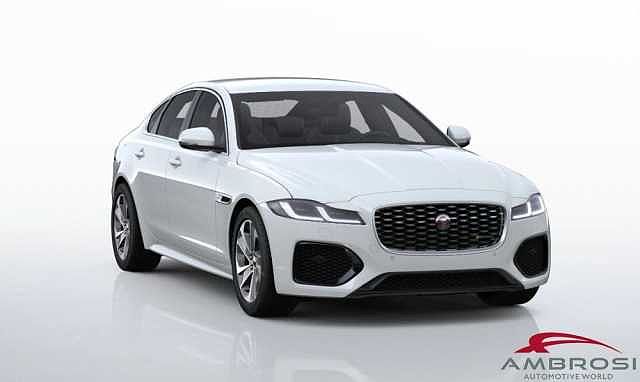 Jaguar XF 2.0 D 204 CV aut. R-Dynamic S da Test Grifo Caravan