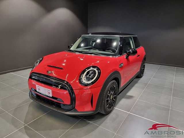 MINI Cooper SE 3 Porte SE Classic Premium Package