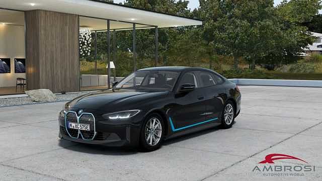 BMW i4 eDrive40