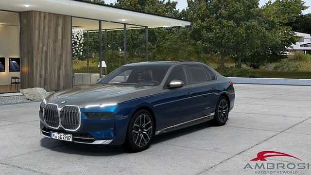 BMW 740 Berlina 740d xDrive 48V sport