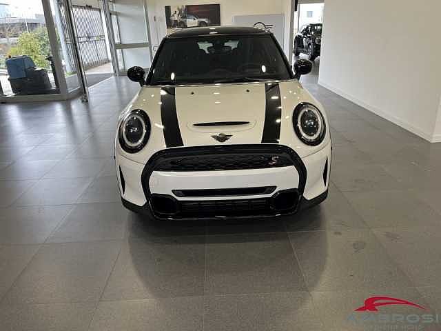 MINI Cooper 3 Porte 3 Porte Essential Premium Package