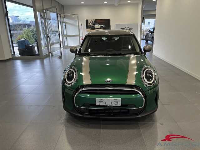 MINI Cooper 5 Porte Premium Package Camden Edition
