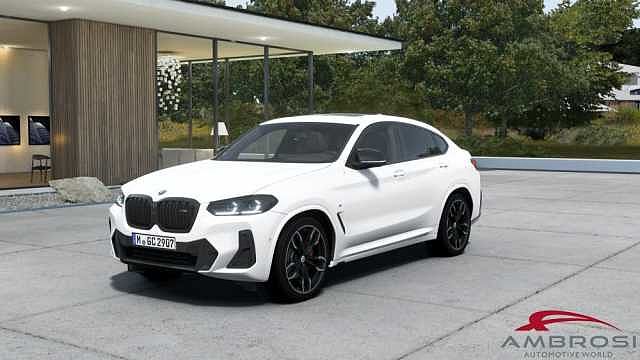 BMW X4 X4 M40i da Test Grifo Caravan