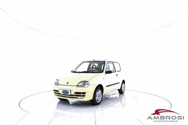 Fiat Seicento 1.1i cat Active da Test Grifo Caravan