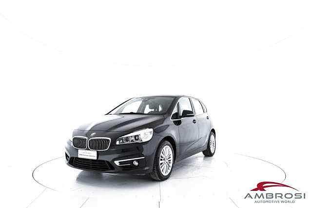 BMW 218 Active Tourer 218d Luxury da Test Grifo Caravan