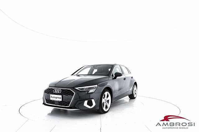 Audi A3 30 TDI Business Advanced da Test Grifo Caravan