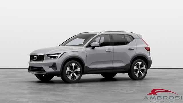 Volvo XC40 Mild Hybrid B3 automatico Core