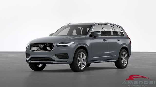 Volvo XC90 Mild Hybrid B5 AWD automatico Core da Test Grifo Caravan