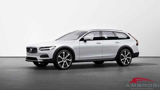 Volvo V90 Cross Country Mild Hybrid B5 AWD automatico Plus