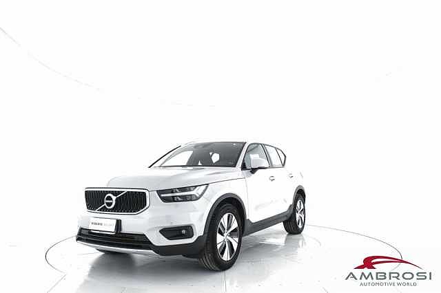 Volvo XC40 1.5 	T3 Momentum