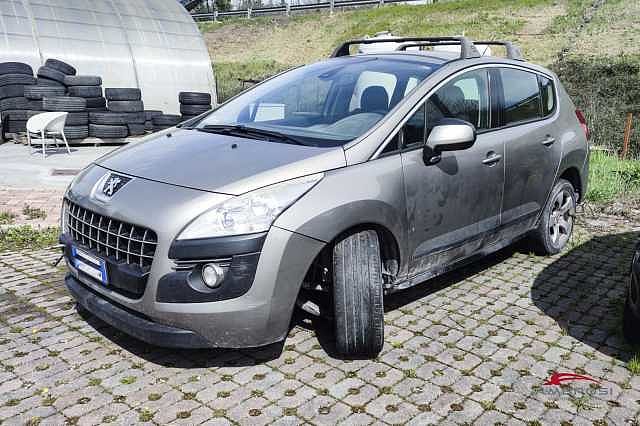 Peugeot 3008 1.6 HDi 112C Business- AUTO INCIDENTATA