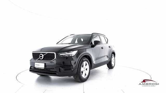 Volvo XC40 T2 Geartronic Momentum Core