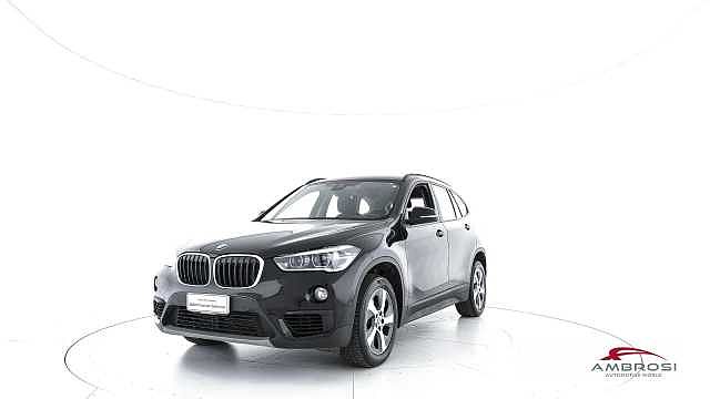 BMW X1 sDrive18d Advantage da Test Grifo Caravan