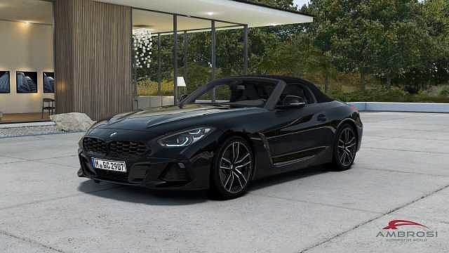 BMW Z4 sDrive30i Convertible Innovation Package da Test Grifo Caravan