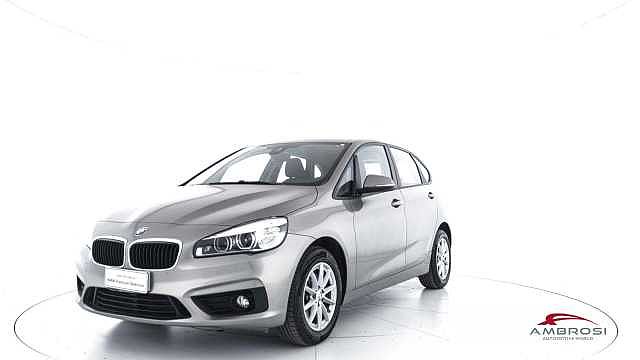 BMW 218 Active Tourer 218d Advantage da Test Grifo Caravan