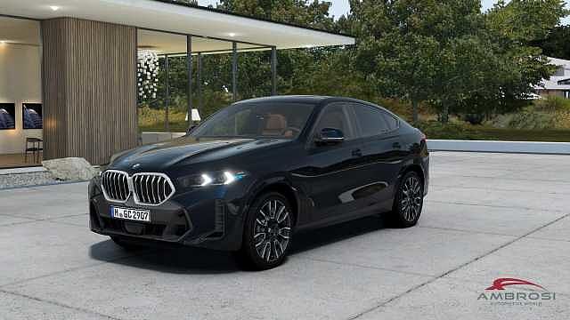 BMW X6 xDrive30d 48V Msport Travel Innovation package da Test Grifo Caravan
