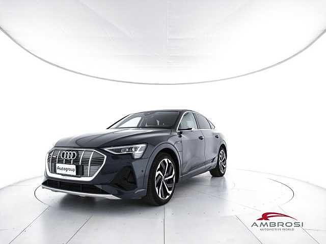 Audi E-tron Sportback 55 quattro S line Fast edition da Test Grifo Caravan