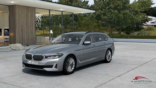 BMW 540 Touring 540i xDrive Luxury line