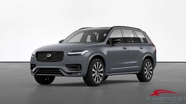 Volvo XC90 Mild Hybrid B5 AWD automatico Ultimate Dark da Test Grifo Caravan