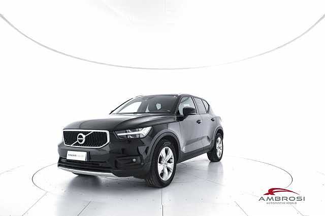 Volvo XC40 D3 Geartronic Momentum- AUTOCARRO N1 da Test Grifo Caravan