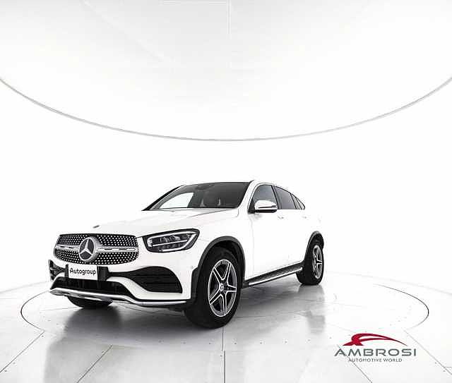 Mercedes-Benz GLC 220 d 4Matic Coupé Premium Plus da Test Grifo Caravan