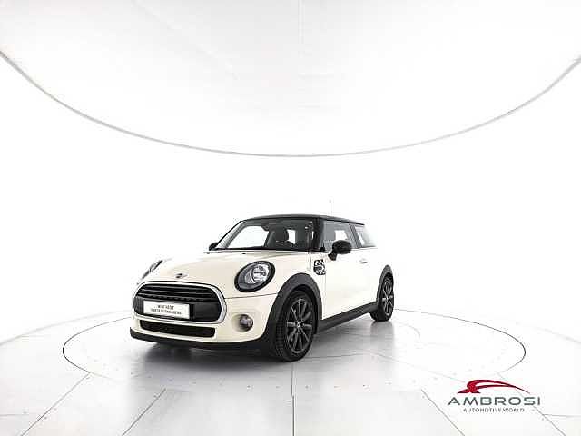 MINI Cooper 3 Porte 1.5 Boost da Test Grifo Caravan