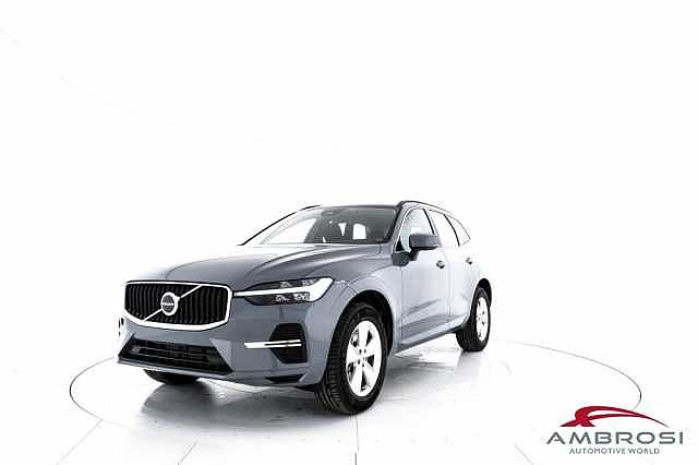 Volvo XC60 Mild Hybrid B4 (d) AWD automatico Core