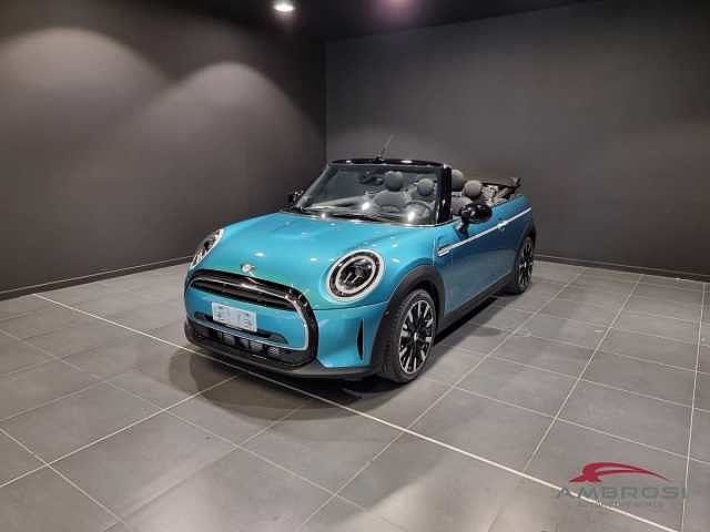 MINI Cooper Cabrio Seaside Edition Premium Plus Package da Test Grifo Caravan